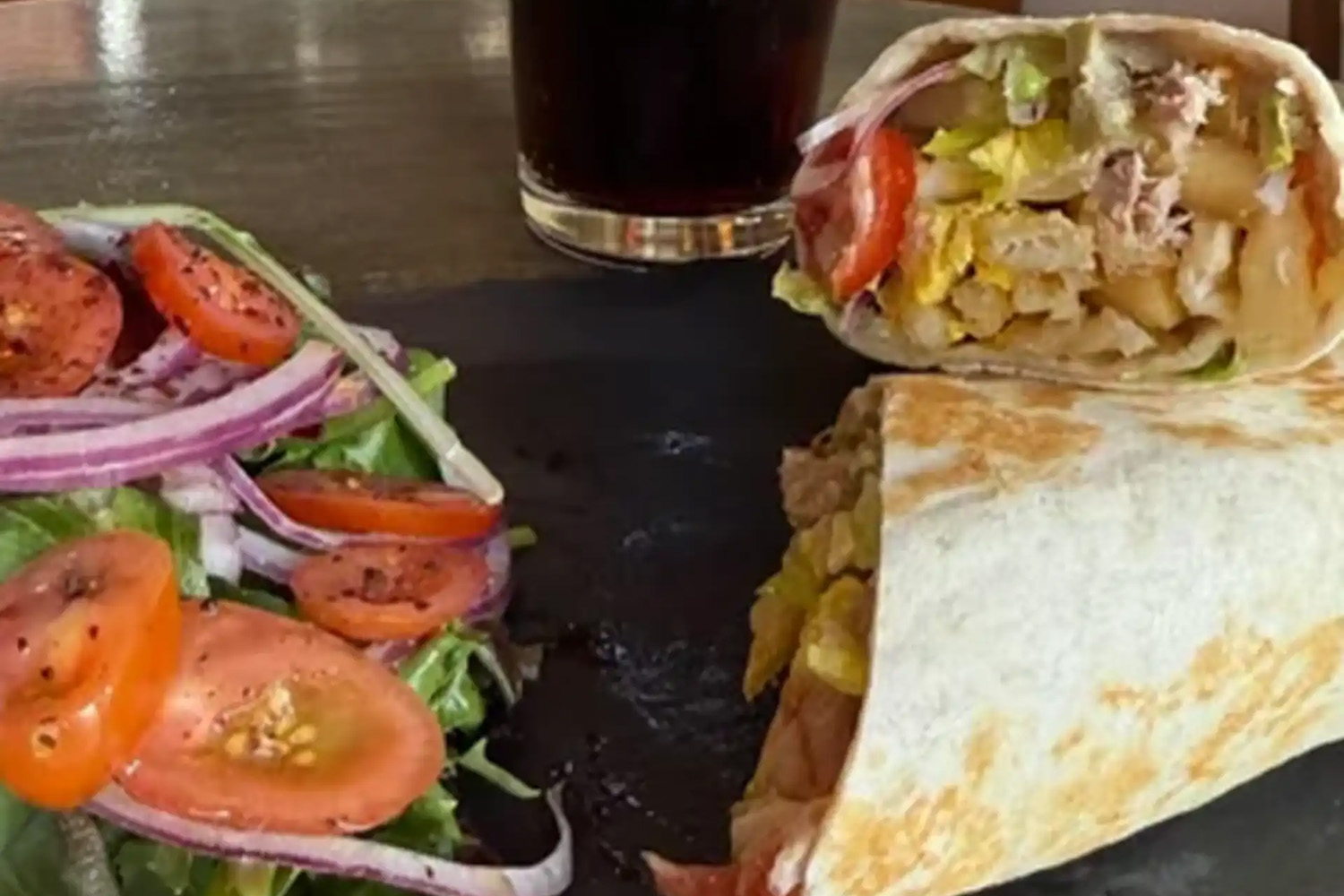 Momo Tuna Sandwich